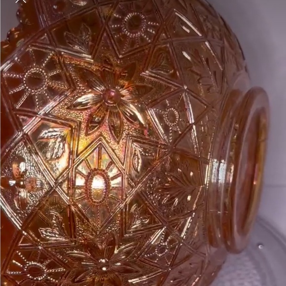 Stunning Imperial Glass Marigold Hattie Pattern Scalloped Edge Bowl 7-1/2" - Picture 11 of 16